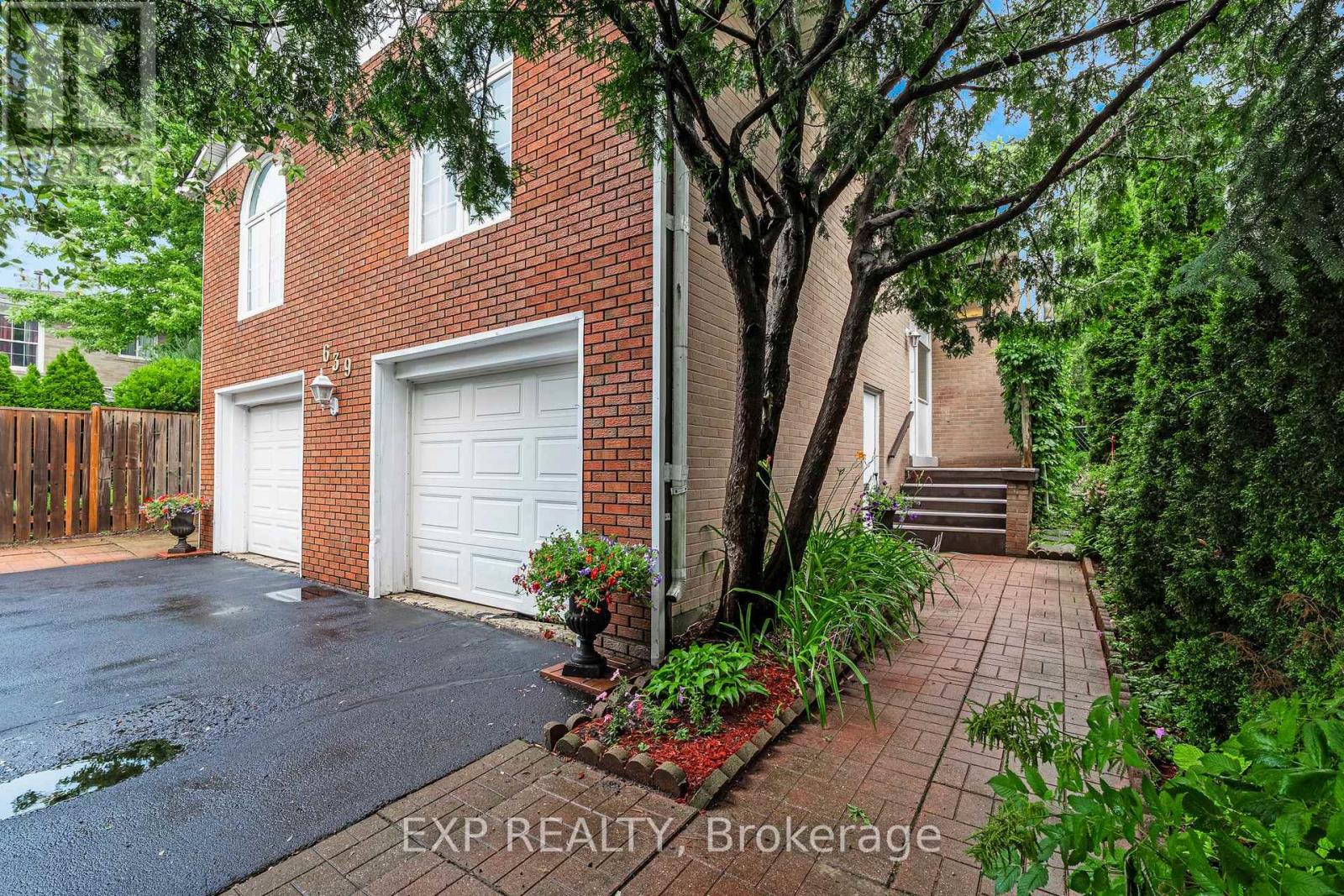 639 IRWIN CRESCENT - 3