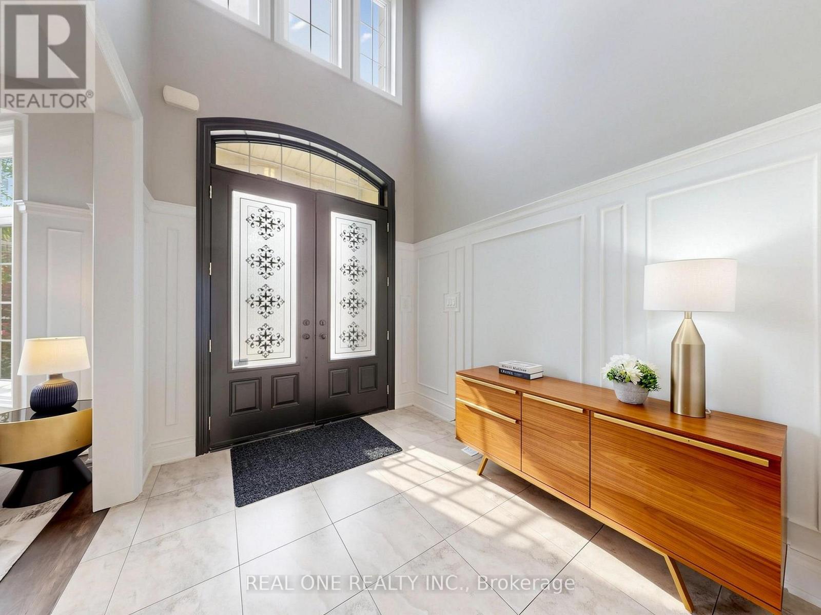 111 HEADWIND BOULEVARD - 11