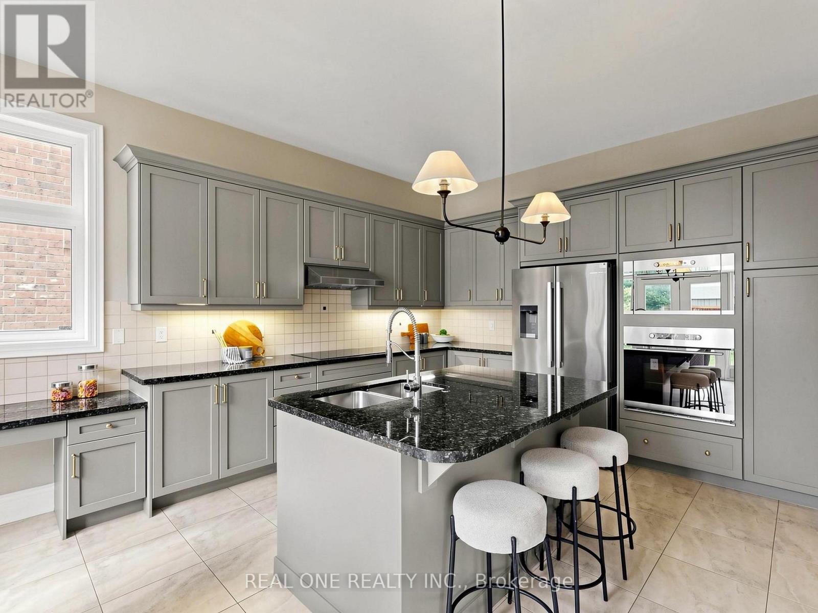 111 HEADWIND BOULEVARD - 14