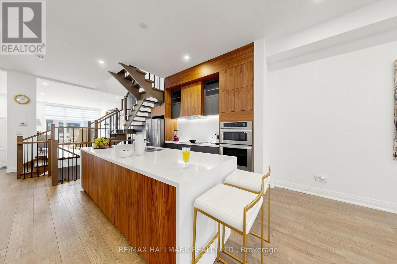 15 DIREZZE COURT S - Image 13