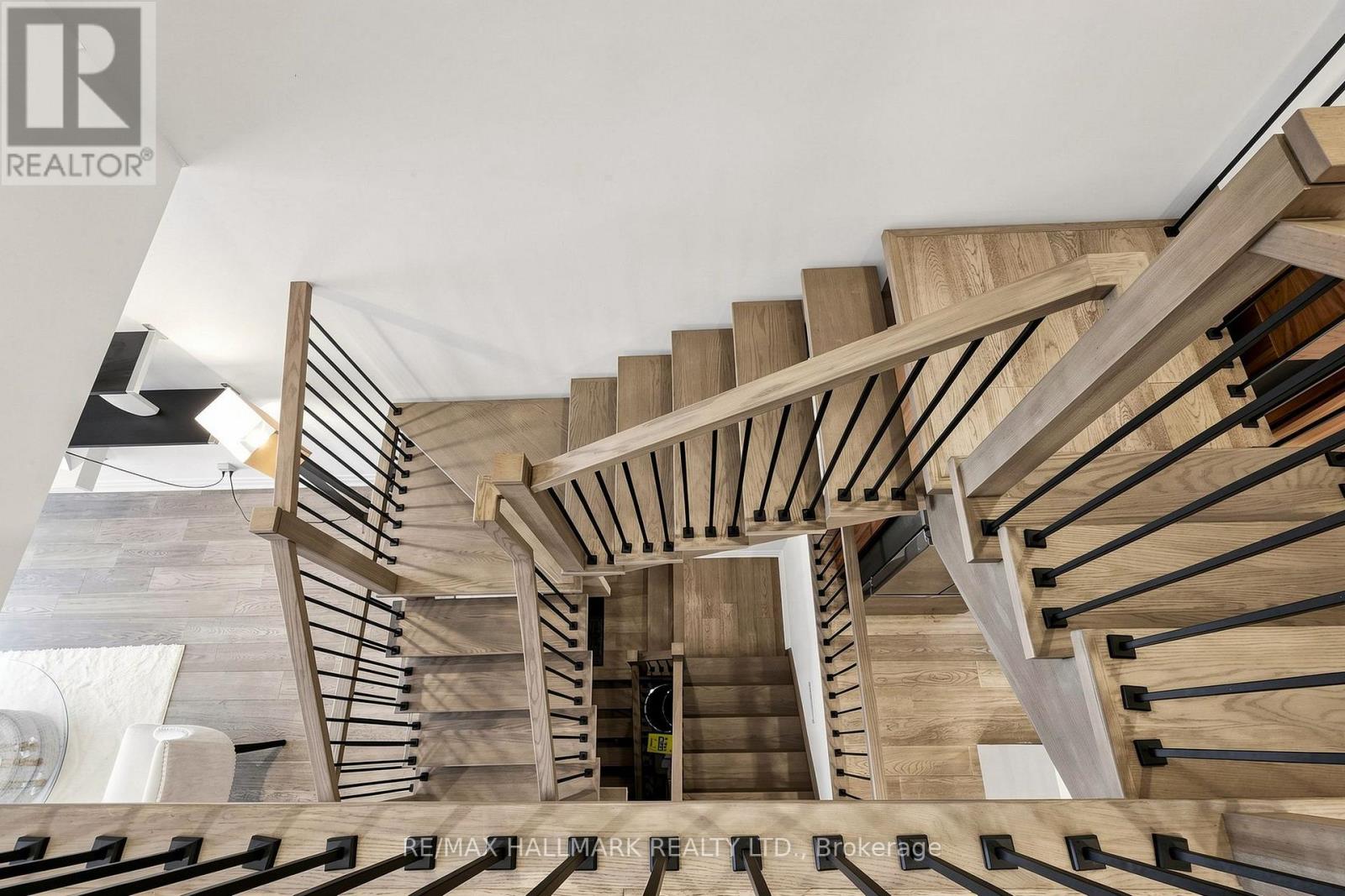 15 DIREZZE COURT S - Image 27