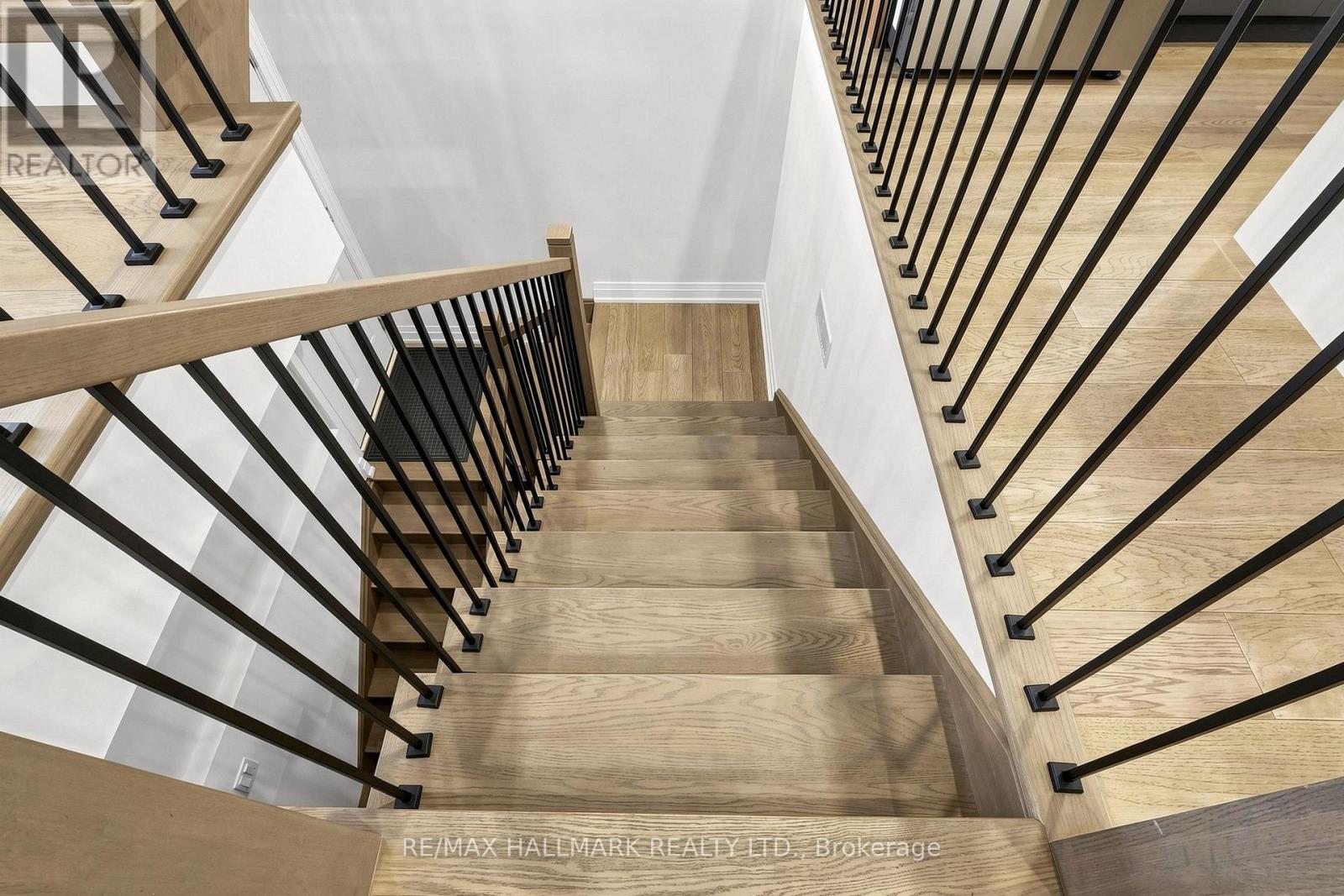 15 DIREZZE COURT S - Image 28