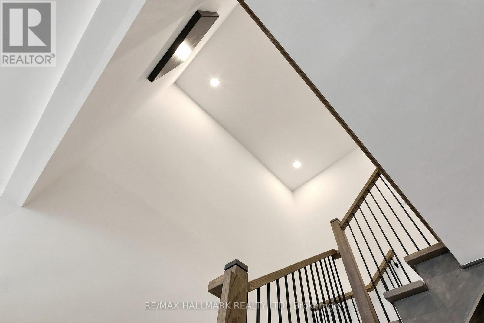 15 DIREZZE COURT S - Image 29