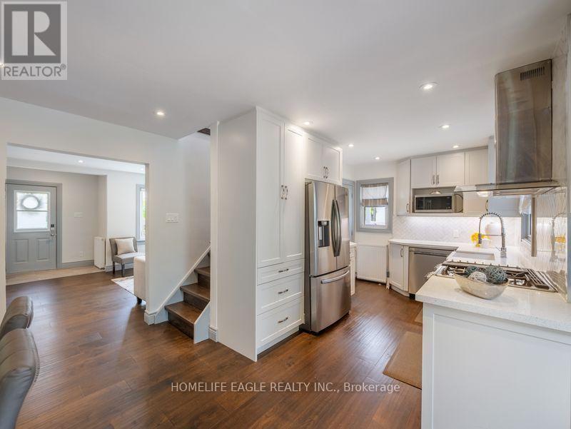 261 RICHMOND STREET - 3