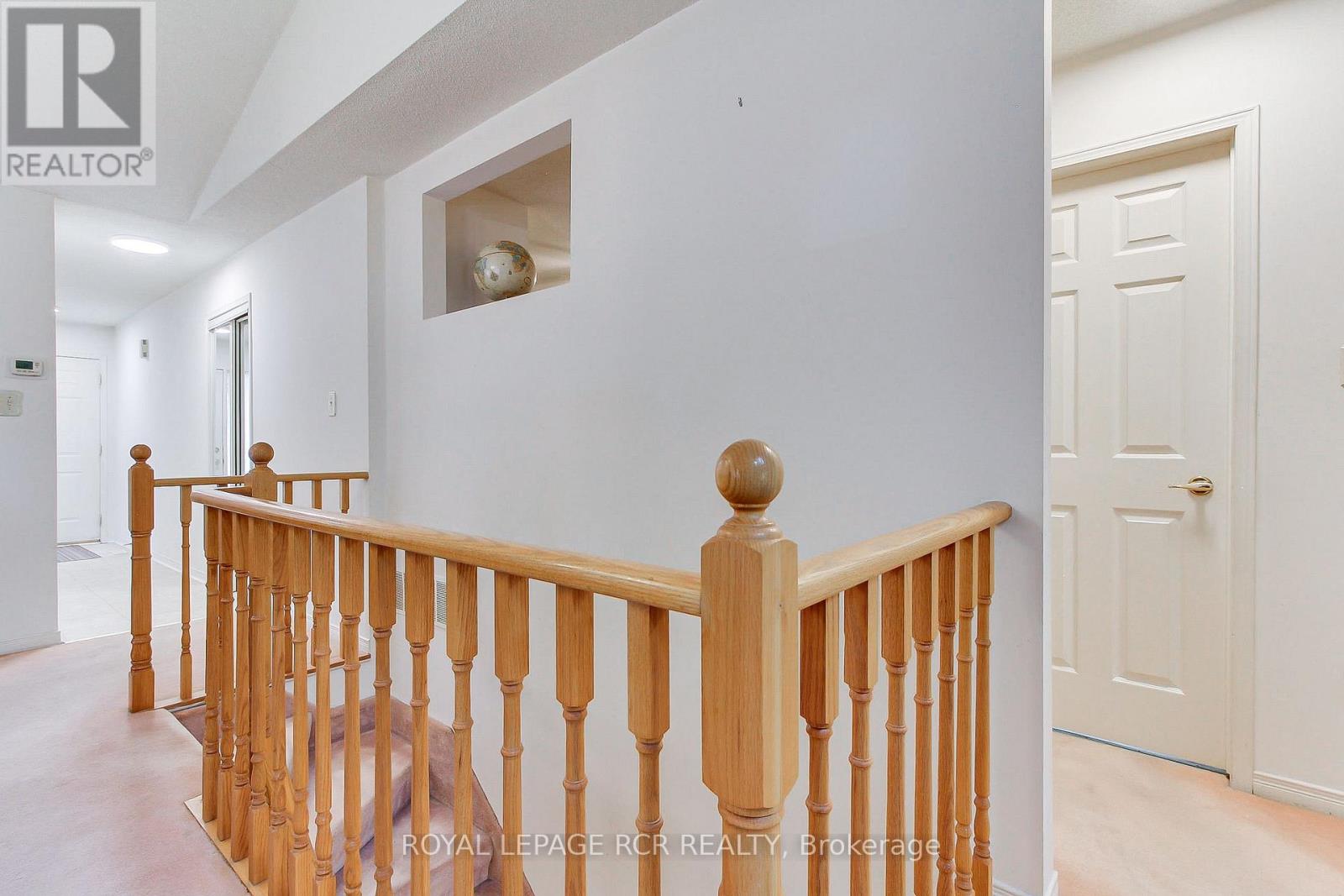 #16 121 GREEN BRIAR ROAD - 24