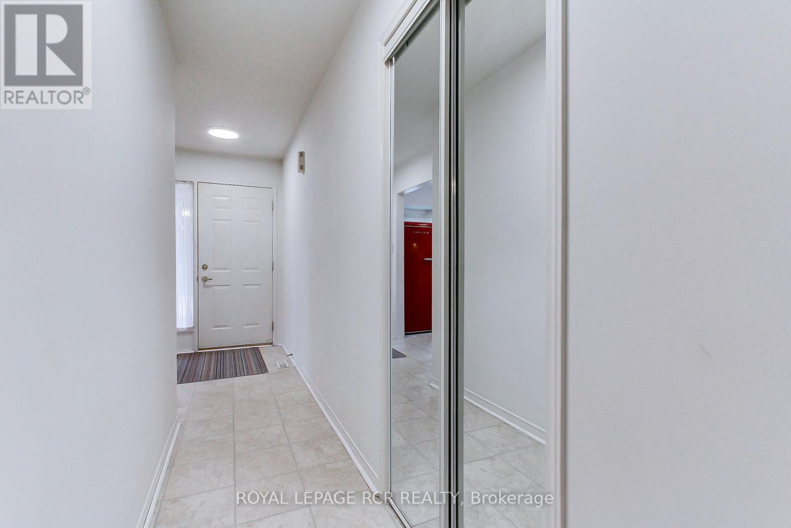 #16 121 GREEN BRIAR ROAD - 7