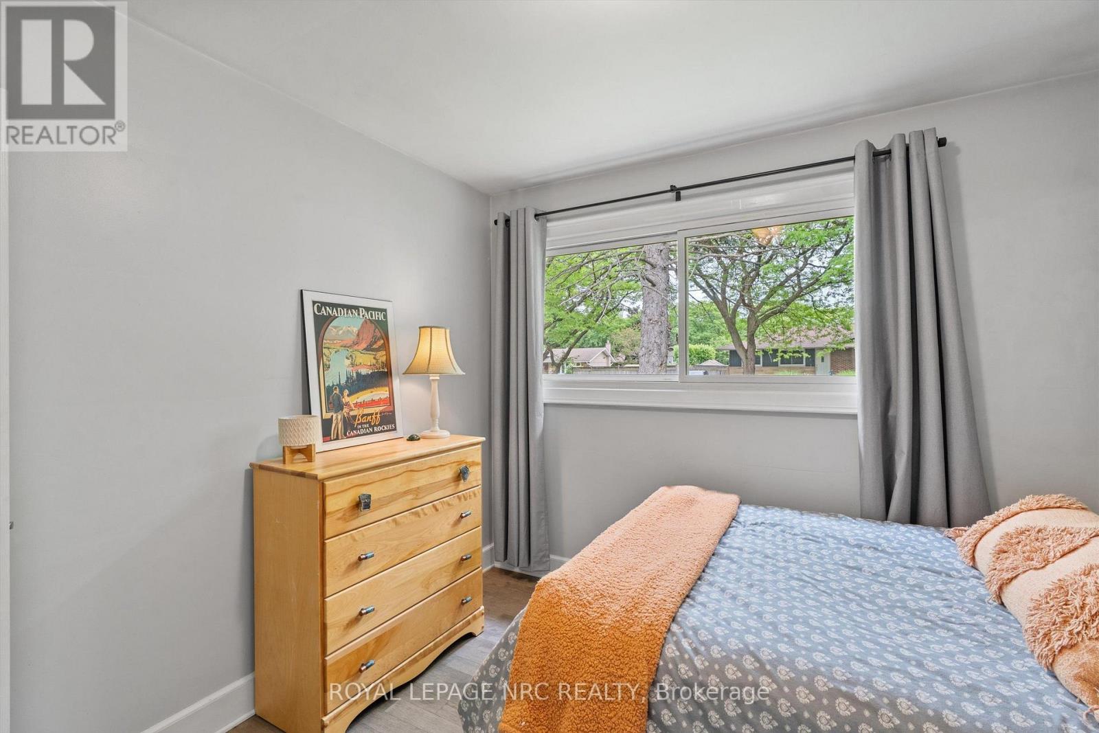 1 KINGSTON BAY - Image 19