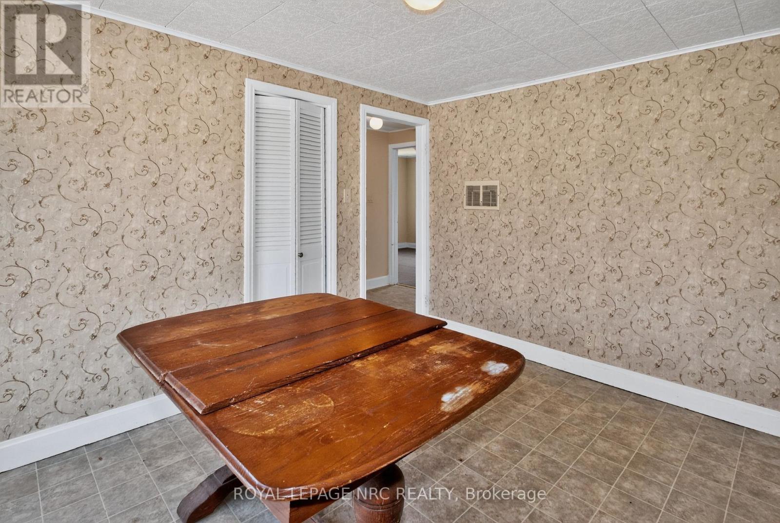 2964 HYMAN AVENUE - 15