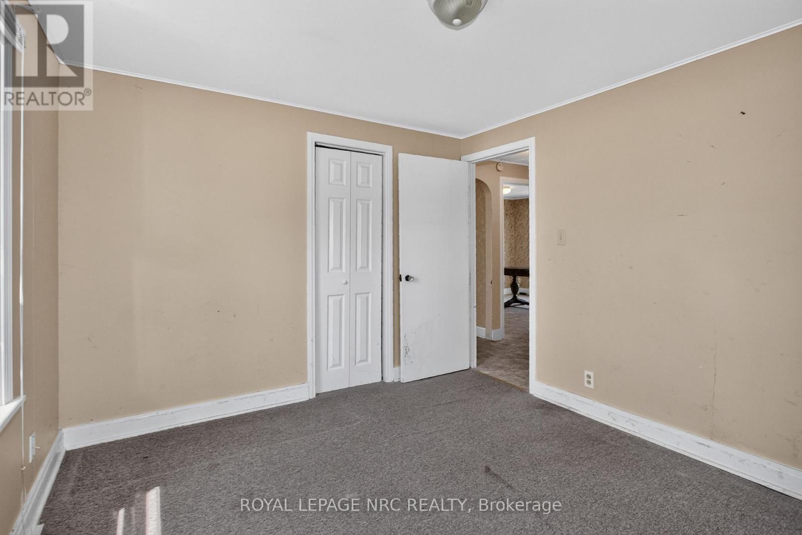 2964 HYMAN AVENUE - 18