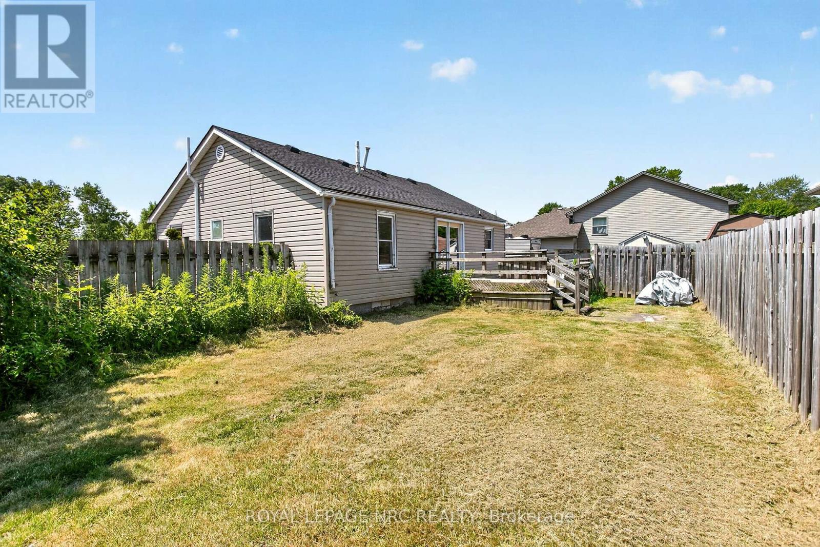 2964 HYMAN AVENUE - 22
