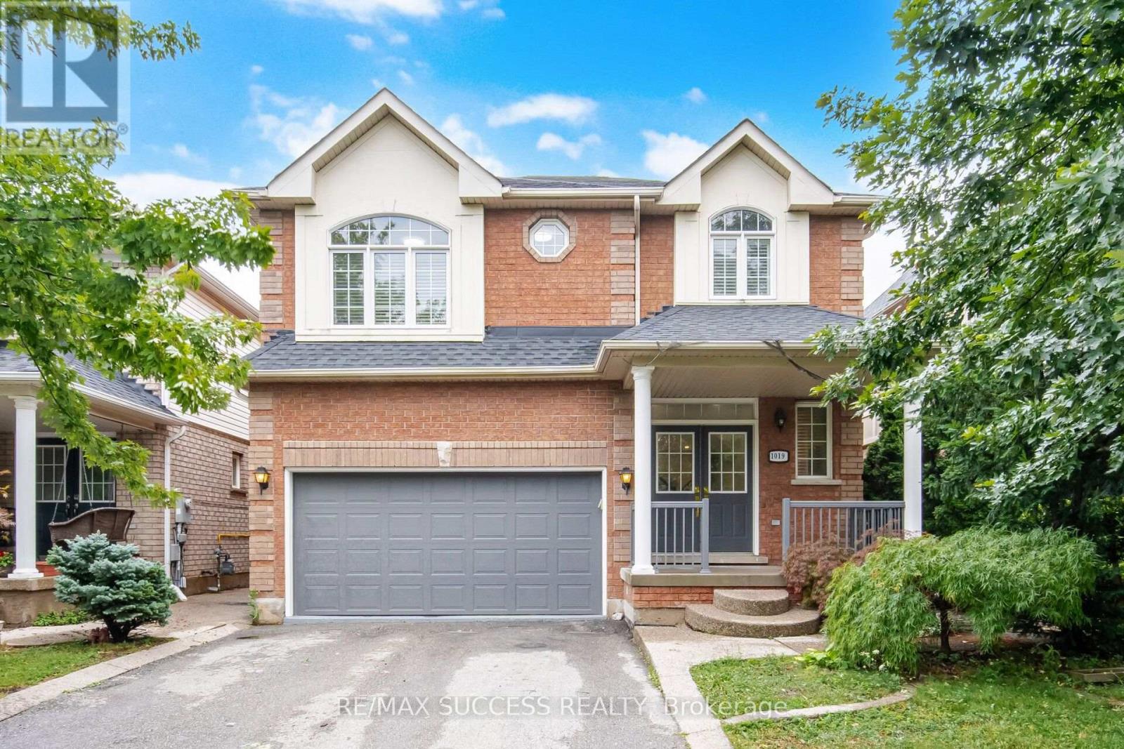 1019 DONNELLY STREET - 1