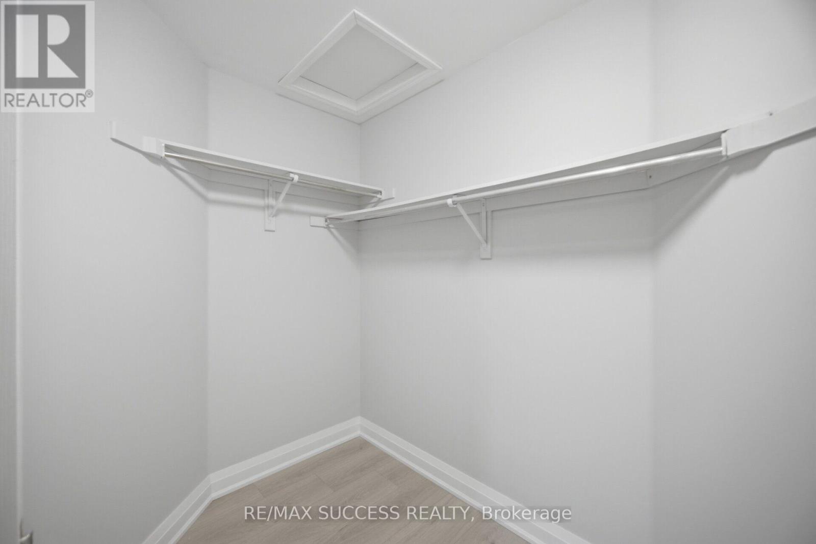 1019 DONNELLY STREET - Image 24