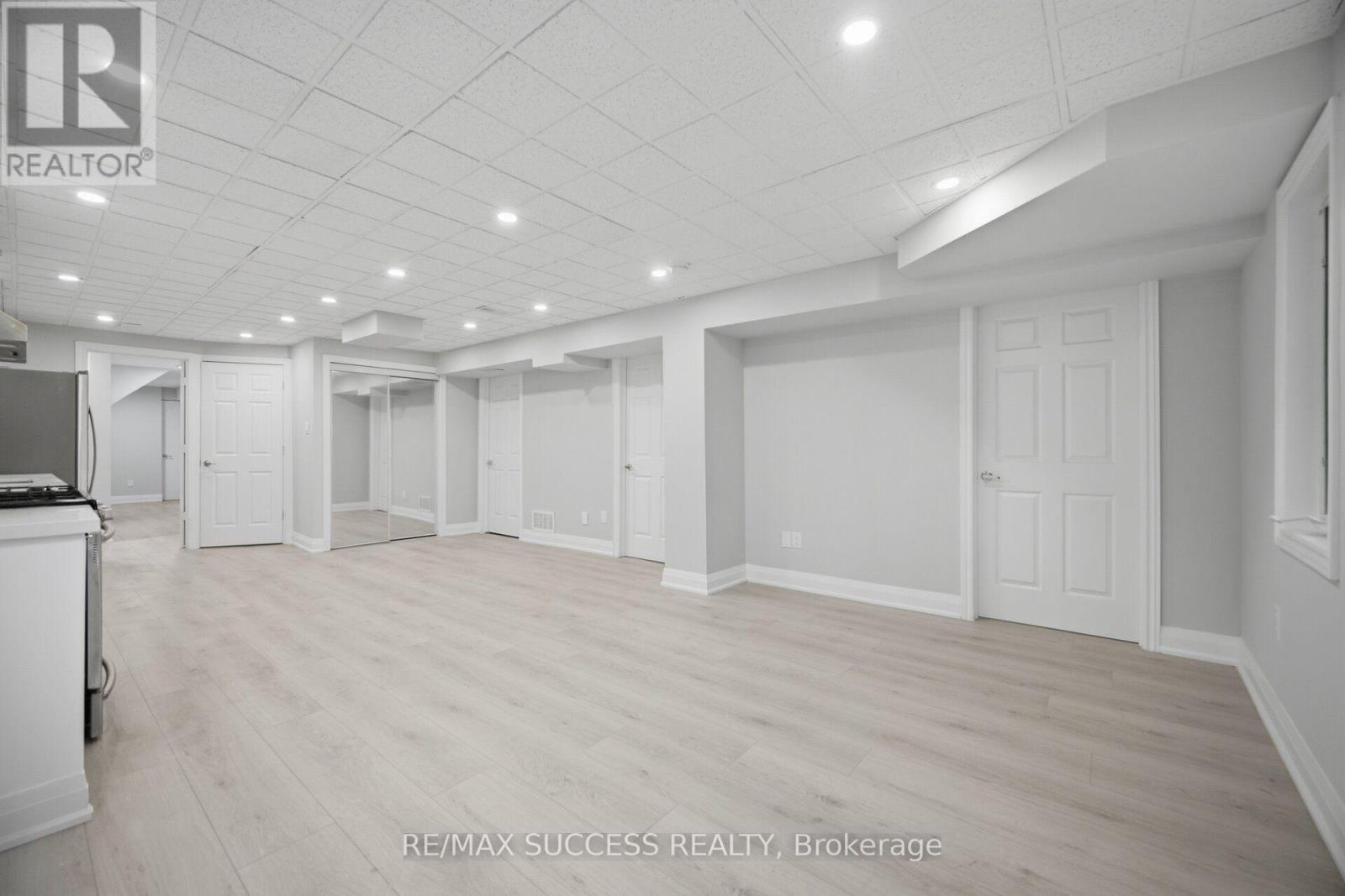 1019 DONNELLY STREET - Image 40