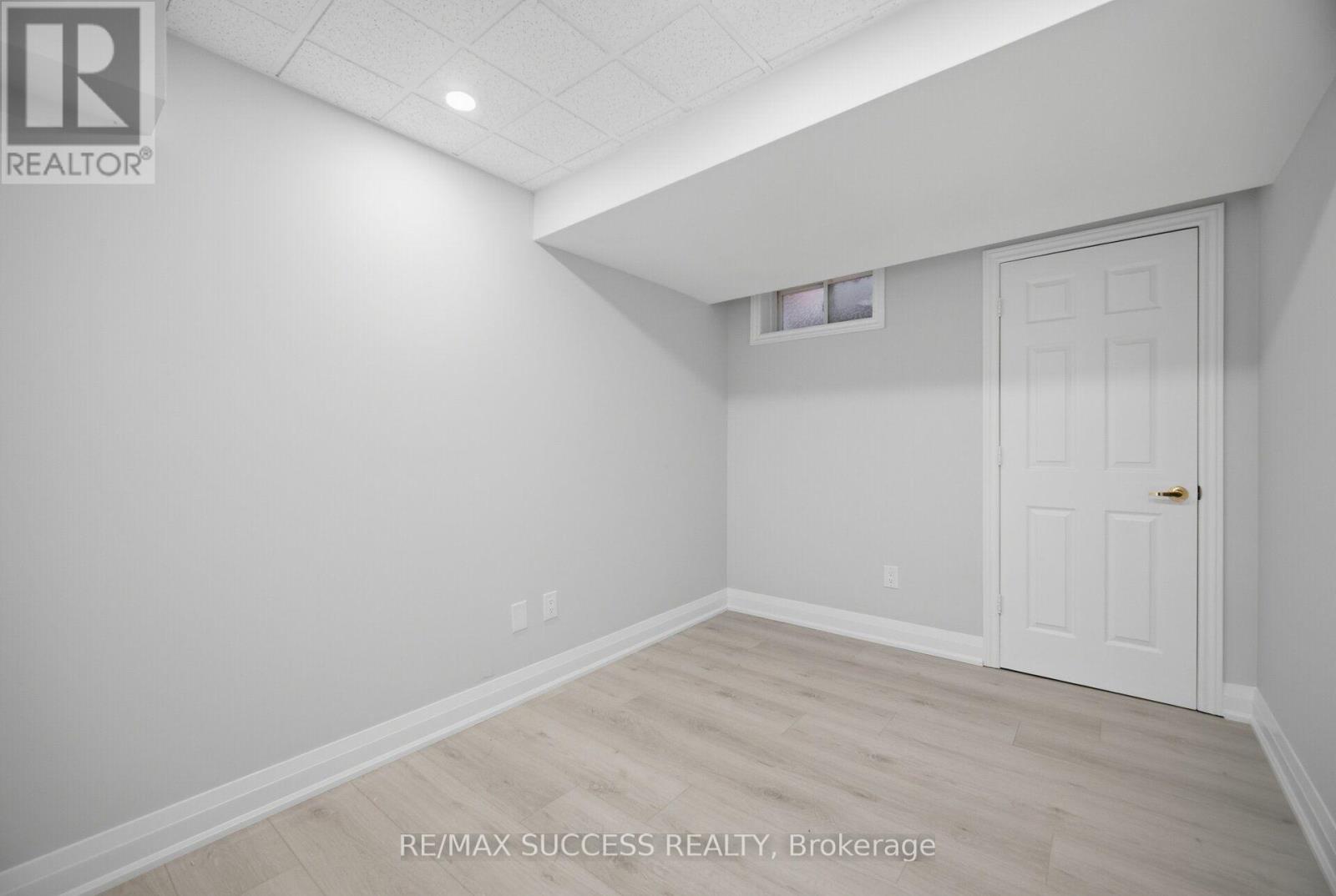 1019 DONNELLY STREET - Image 43