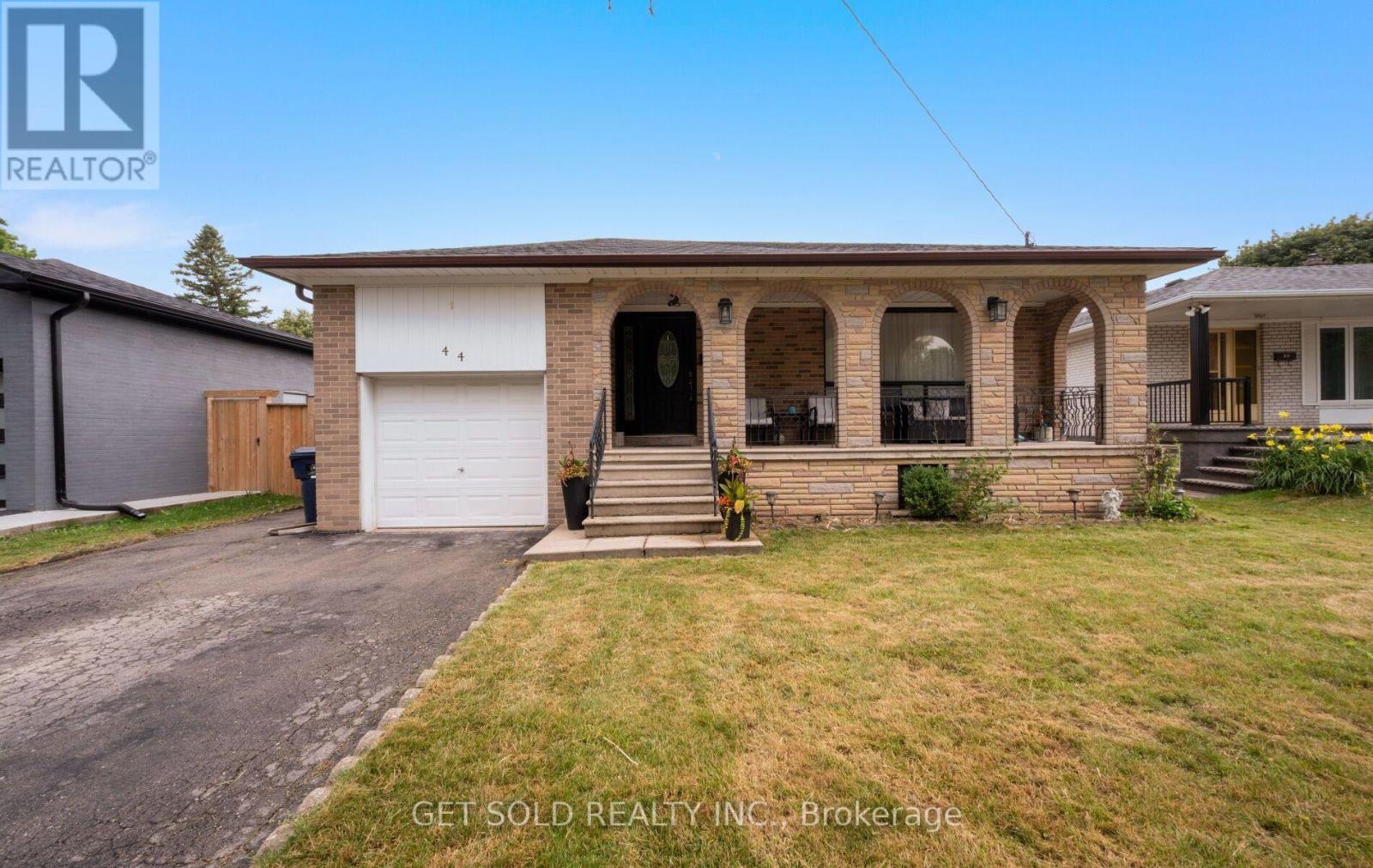 44 MANCROFT CRESCENT - 41