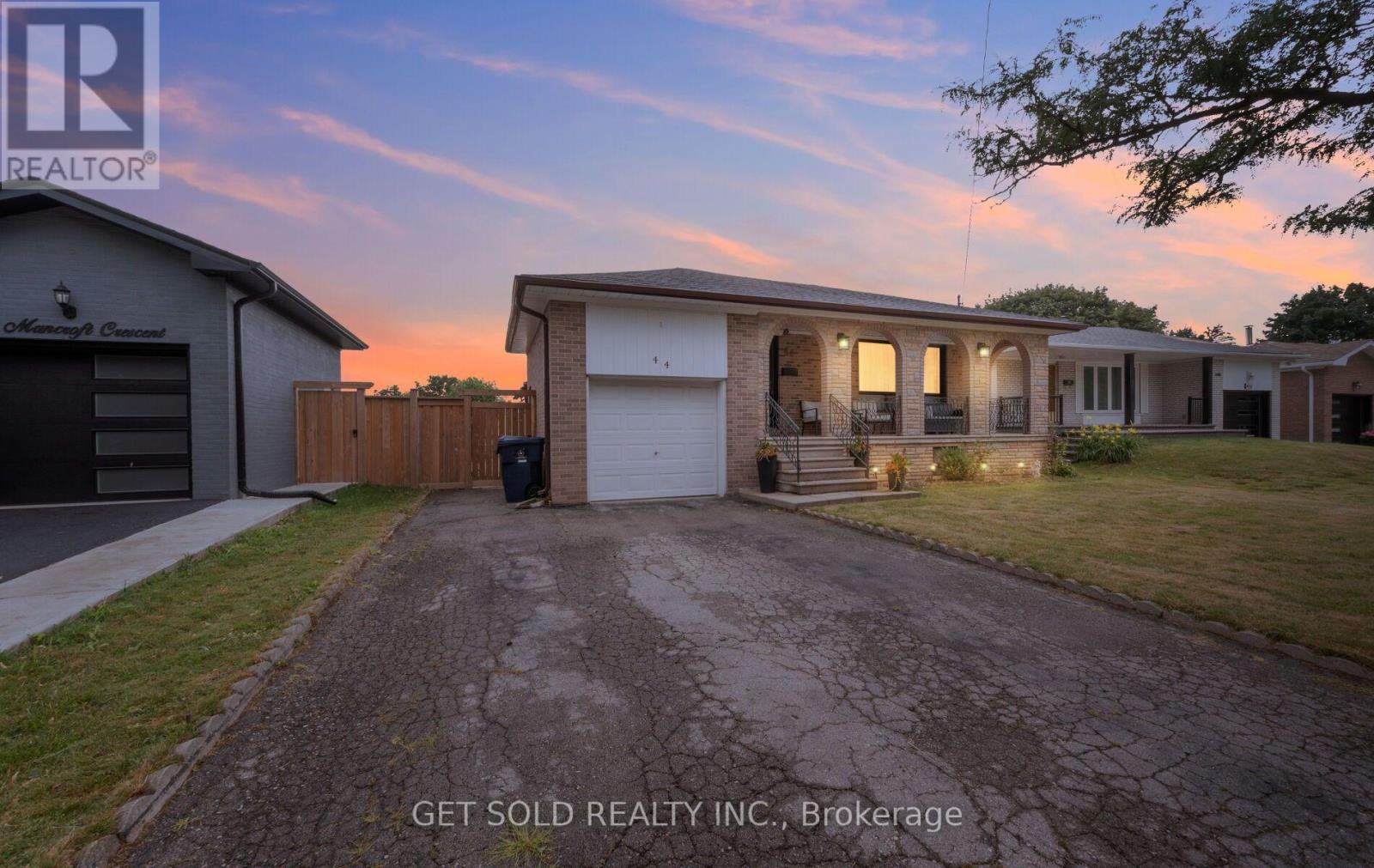 44 MANCROFT CRESCENT - 42