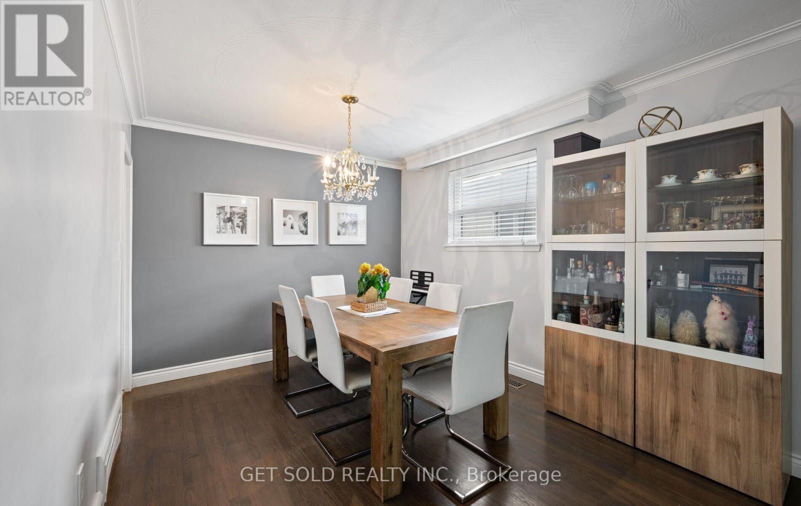 44 MANCROFT CRESCENT - 9