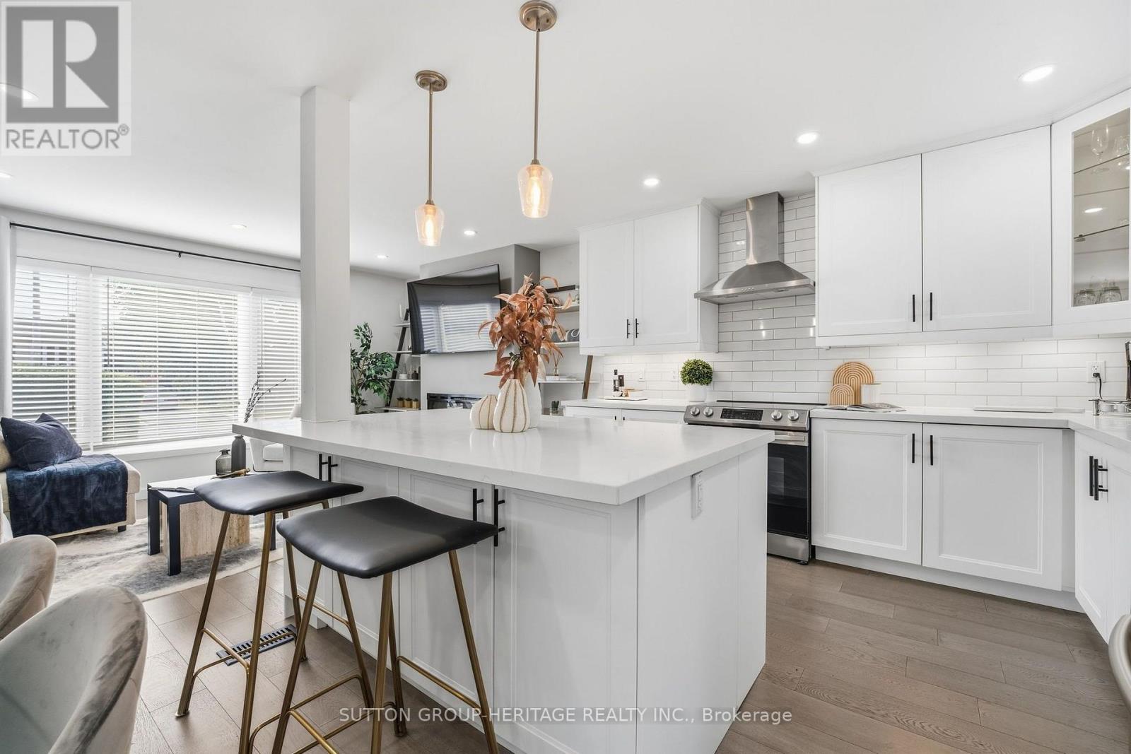 67 MADOC DRIVE - 12