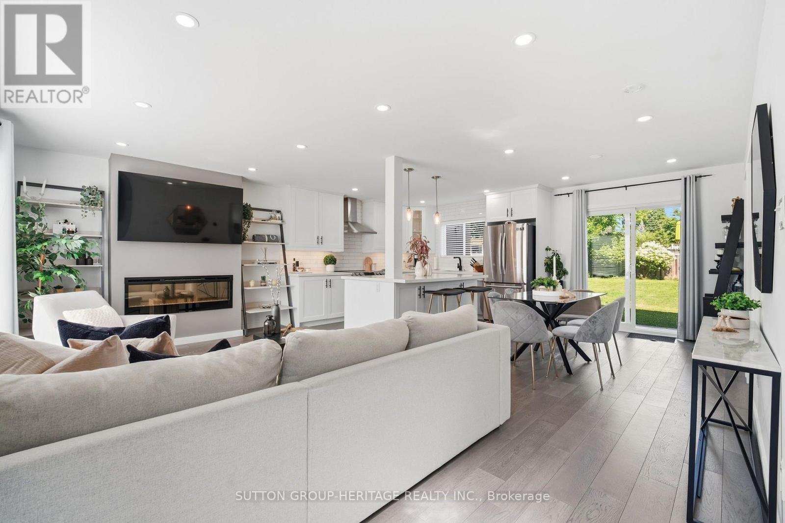 67 MADOC DRIVE - 4