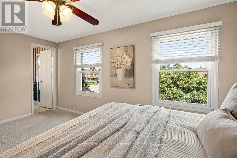 #47 2915 HEADON FOREST DRIVE - 18