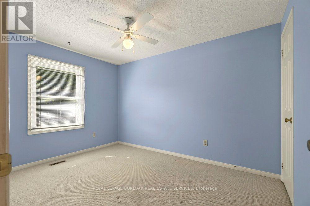 #47 2915 HEADON FOREST DRIVE - 20