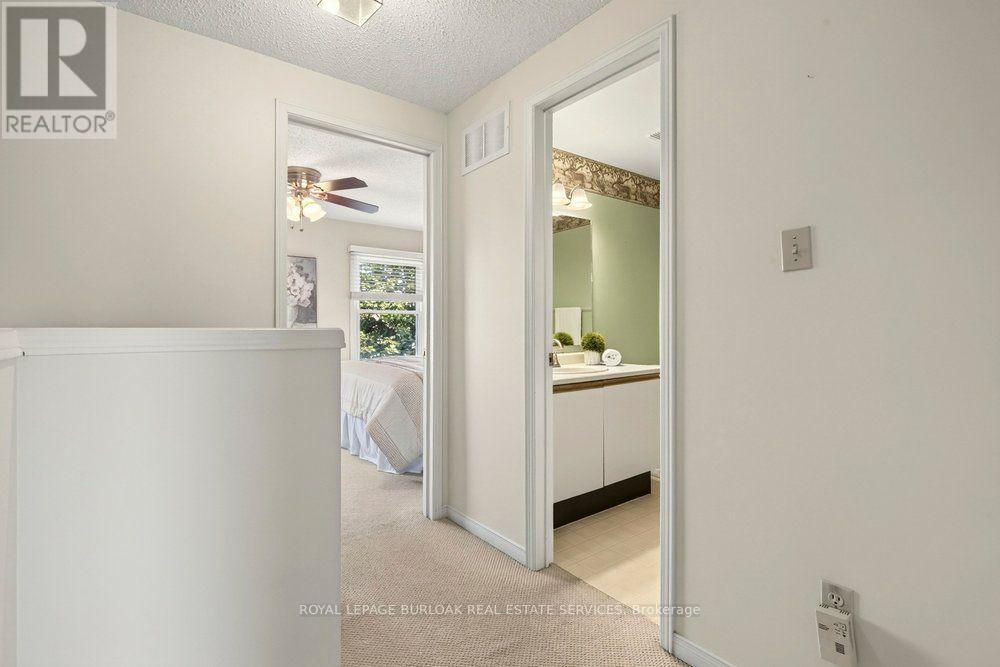 #47 2915 HEADON FOREST DRIVE - 21
