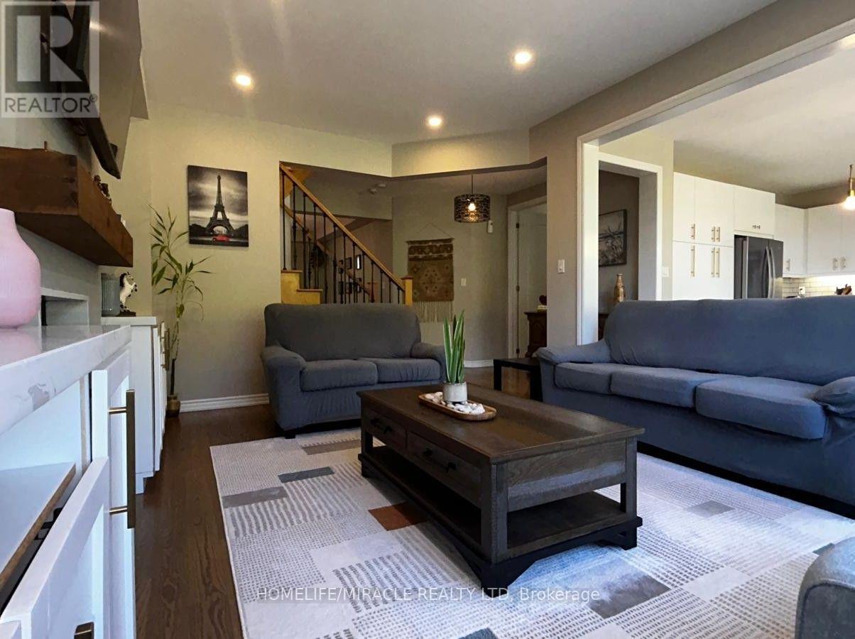 185 THORNBUSH BOULEVARD - Image 18