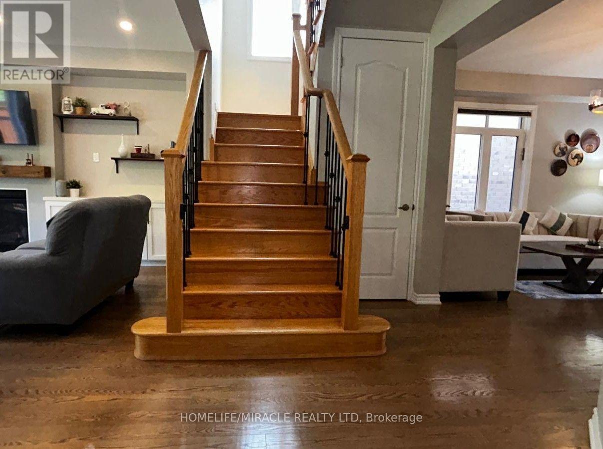 185 THORNBUSH BOULEVARD - Image 9