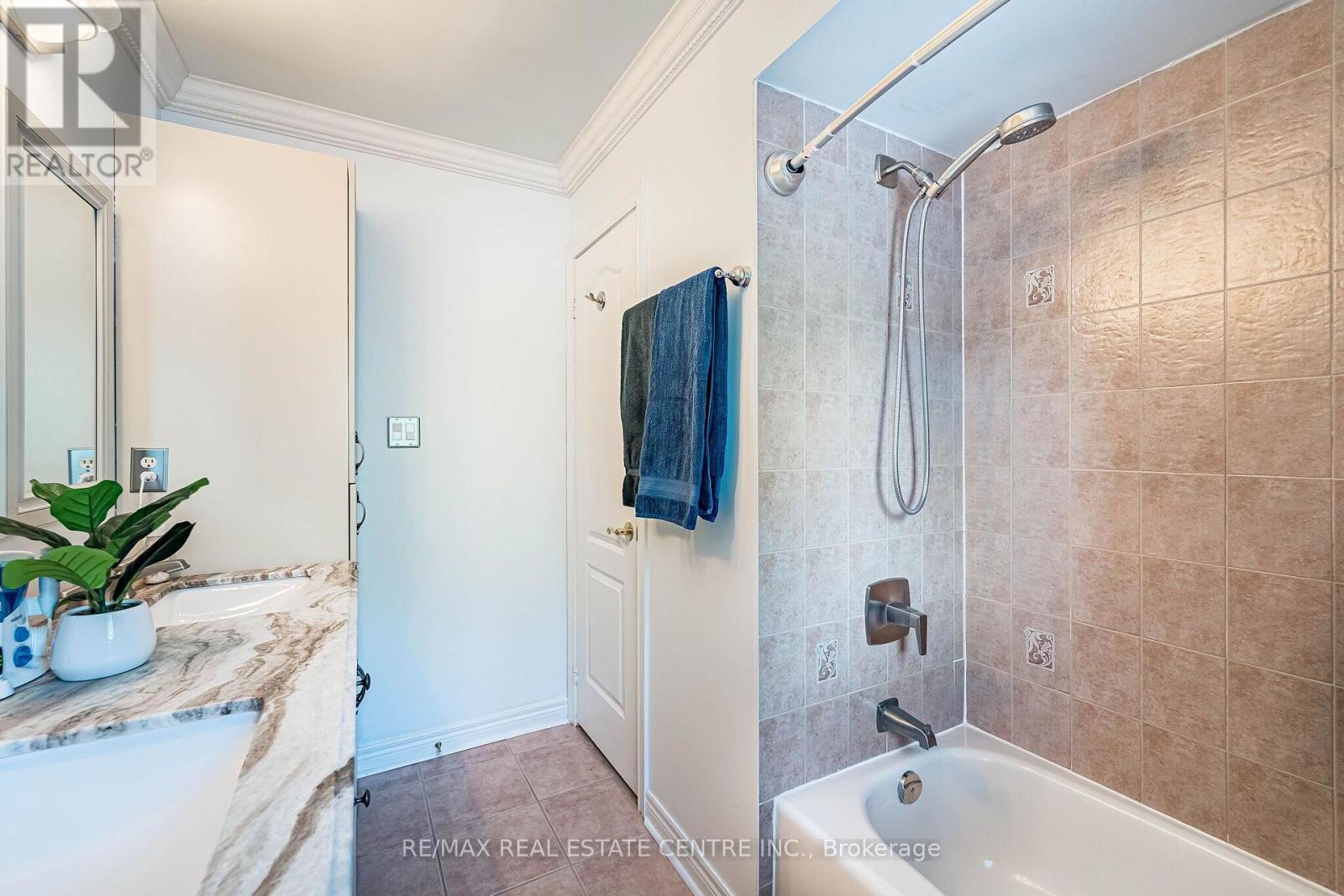 26 BALLYDUFF PLACE - 34