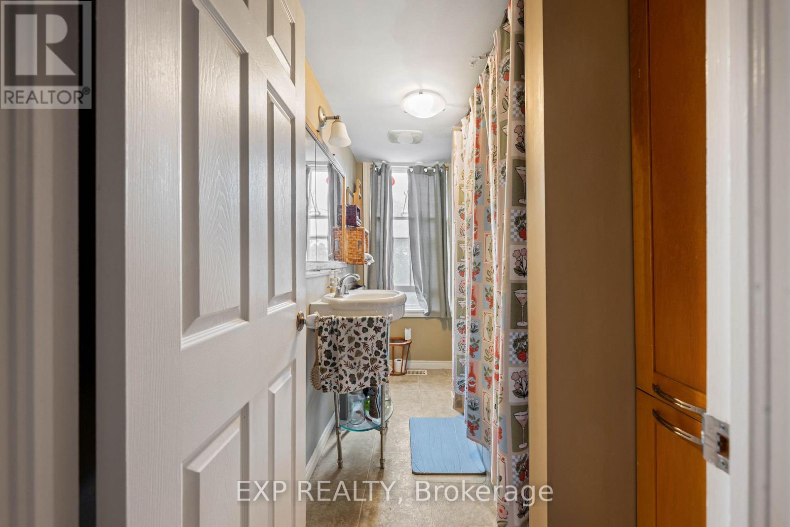 48 FIRST STREET - 25