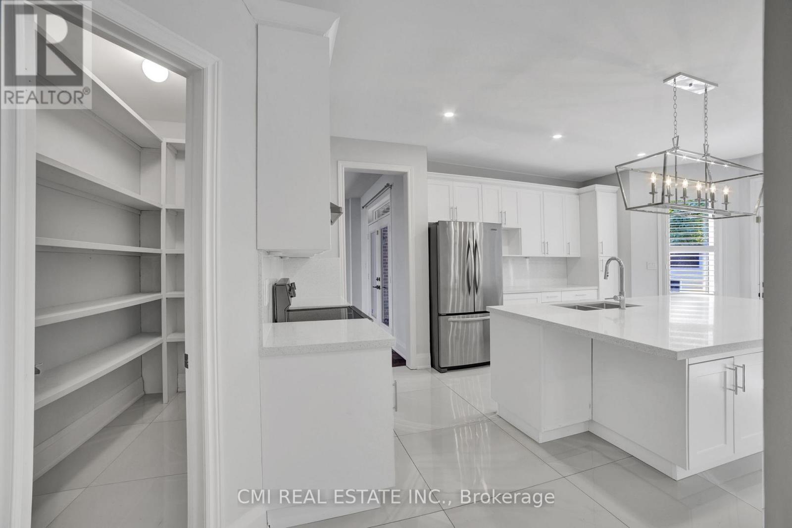 2171 JARDINE CRESCENT - 23