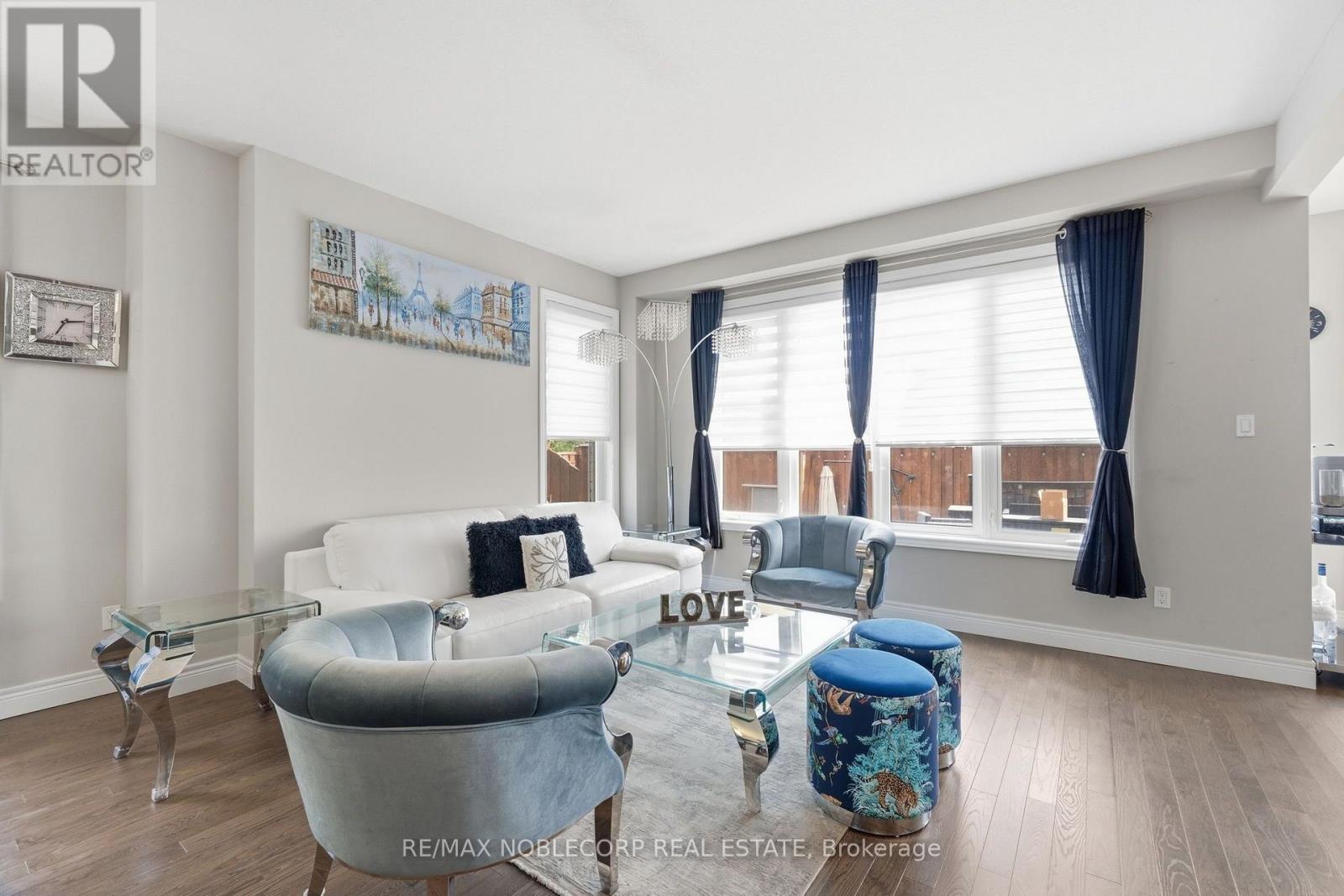 2 SPARROW CRESCENT - 9