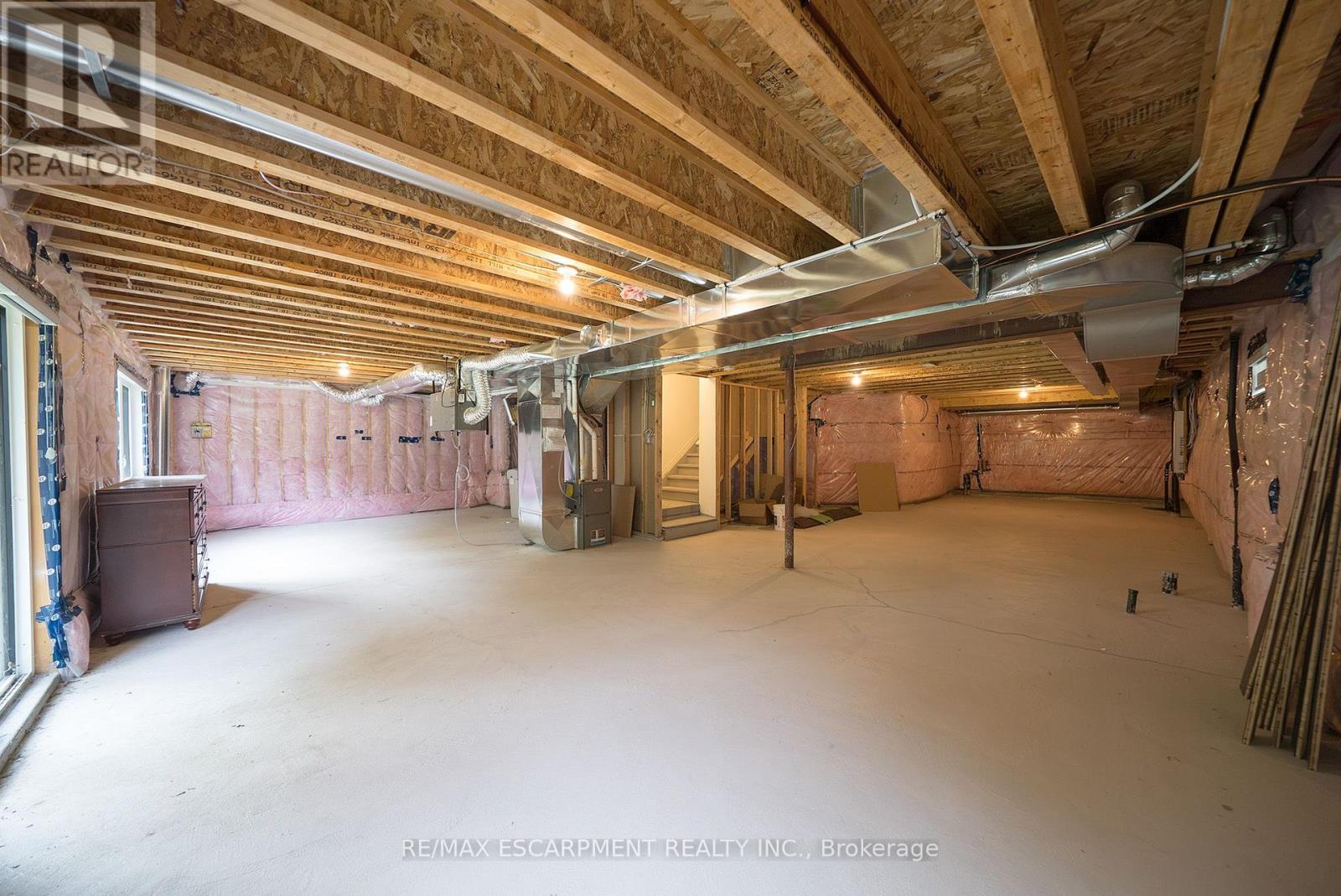 23 STAUFFER ROAD - 38