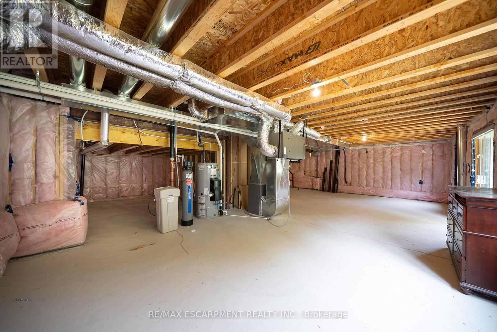 23 STAUFFER ROAD - 39