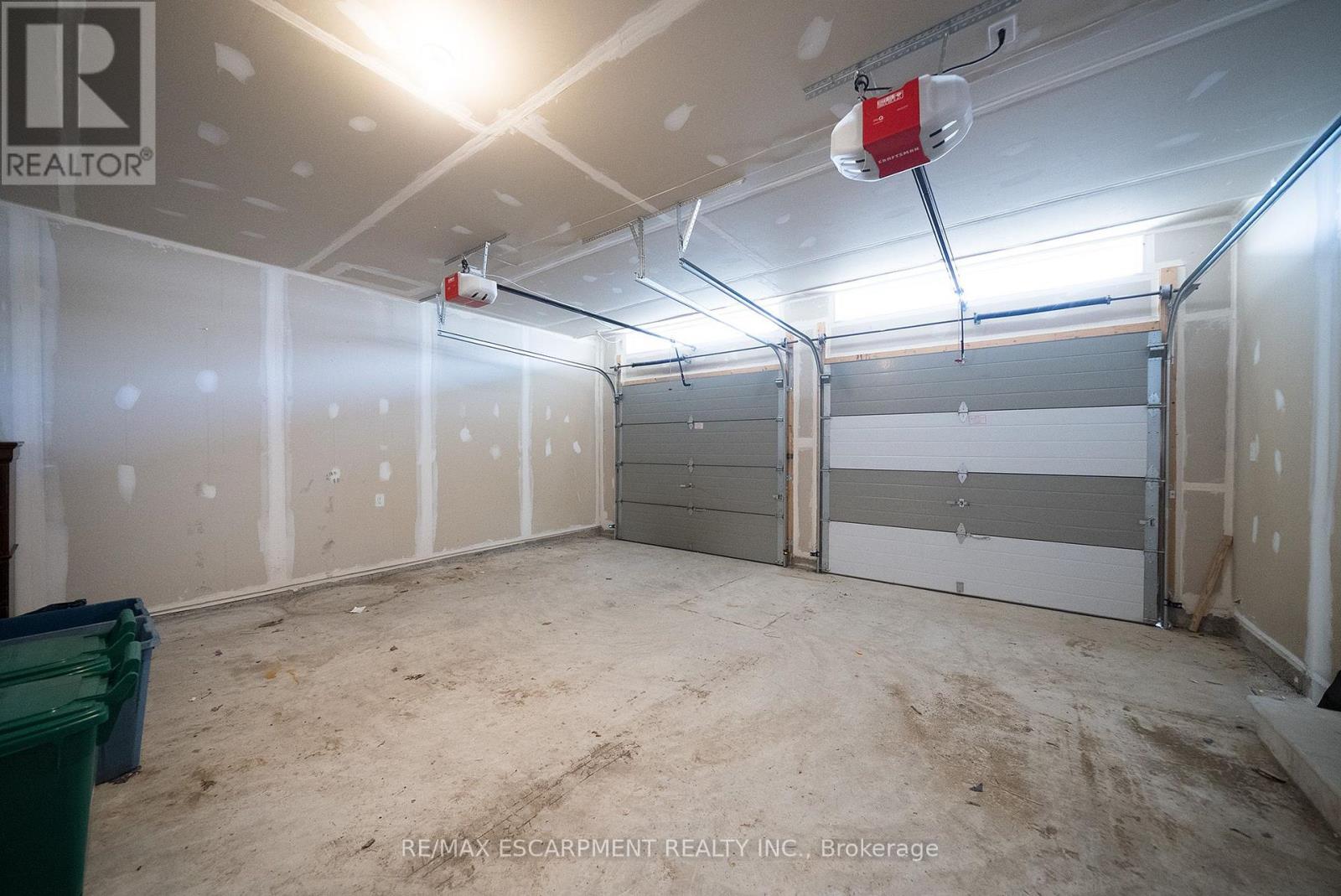 23 STAUFFER ROAD - 40