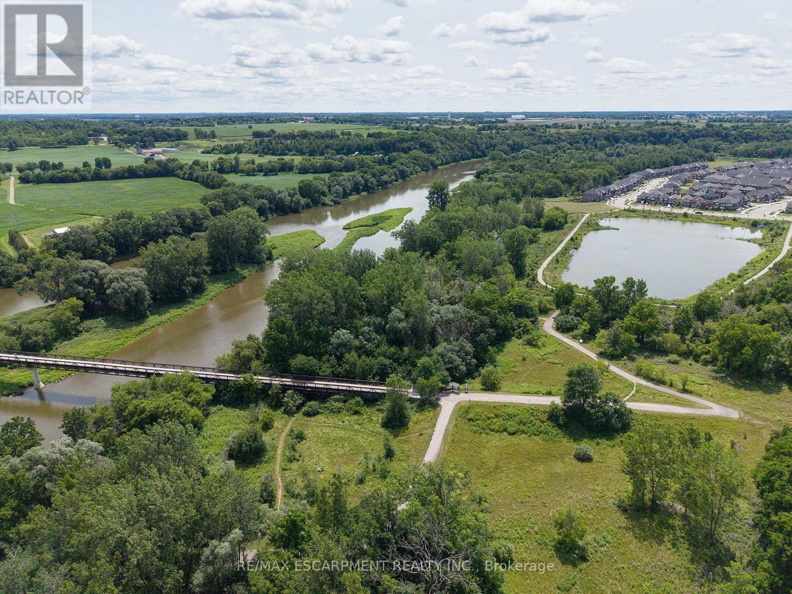 23 STAUFFER ROAD - 43