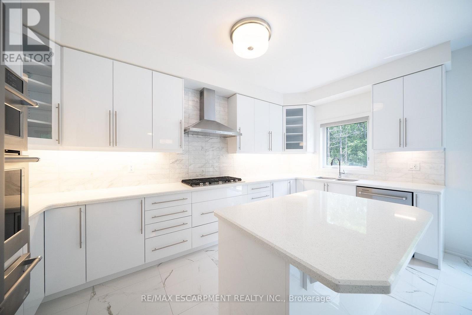 23 STAUFFER ROAD - 8