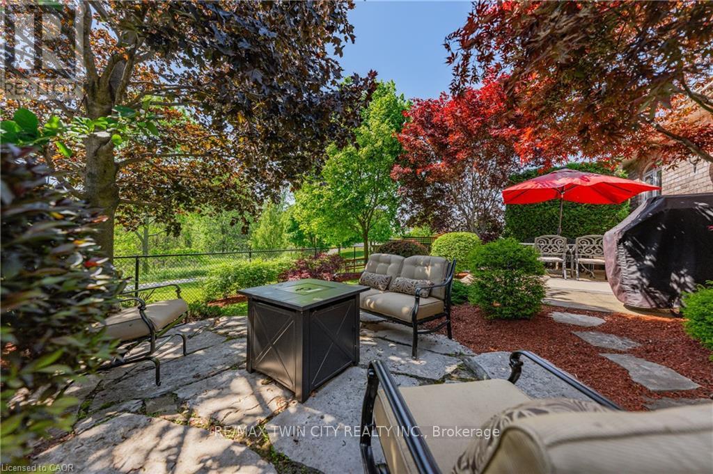 211 MCNICHOL DRIVE - 33