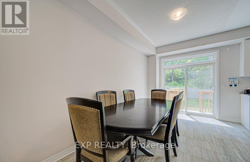 #1302 585 COLBORNE STREET E - 13