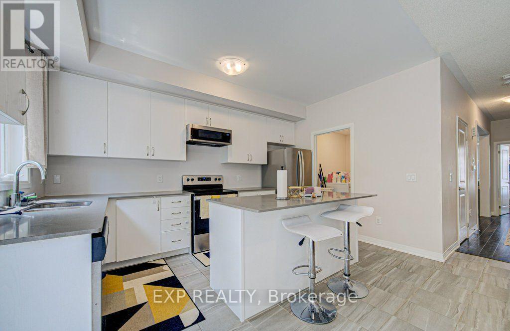 #1302 585 COLBORNE STREET E - 14