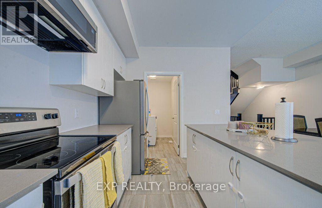 #1302 585 COLBORNE STREET E - 17