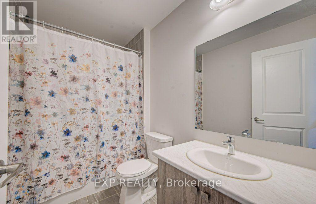 #1302 585 COLBORNE STREET E - 26
