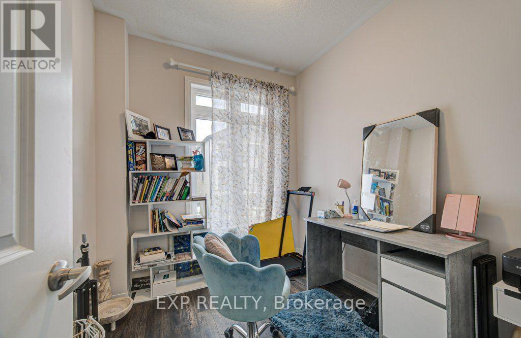 #1302 585 COLBORNE STREET E - 7