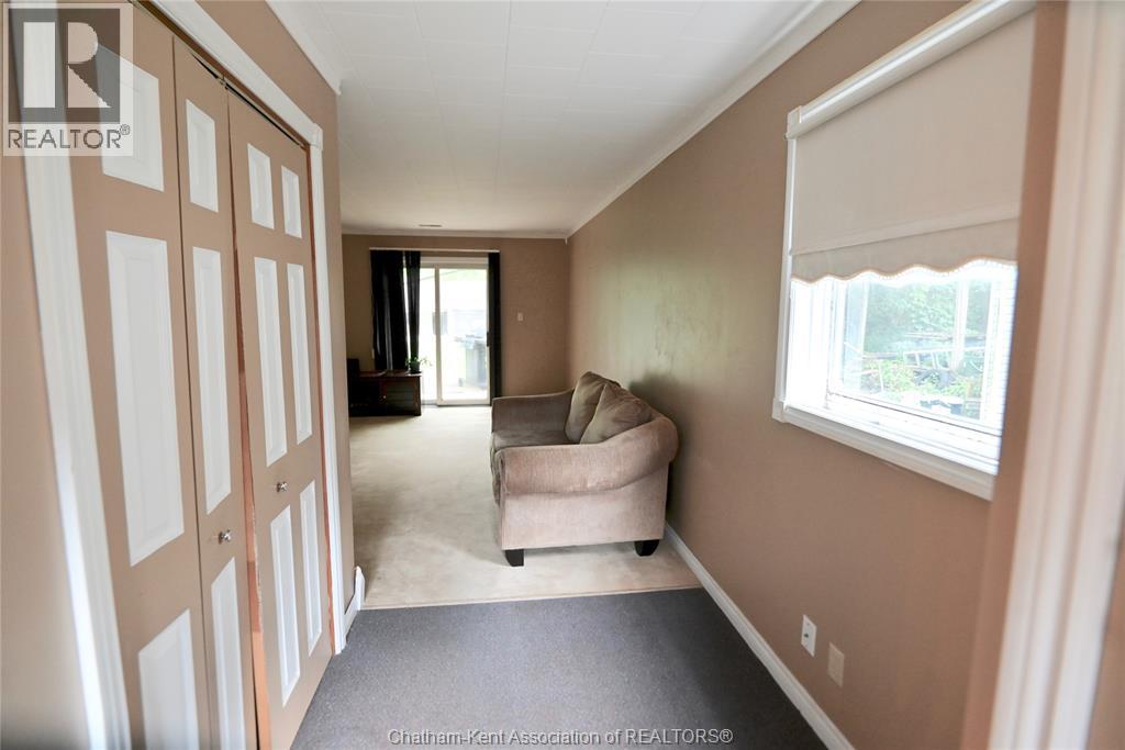 24 LISGAR STREET - 4