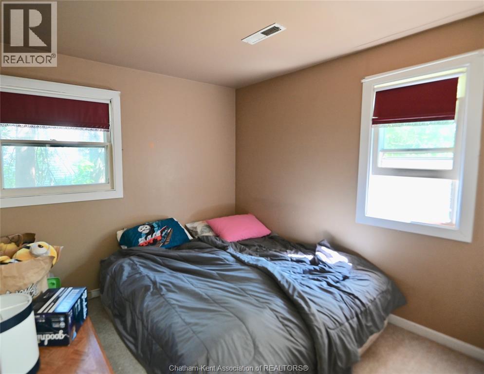 24 LISGAR STREET - 17