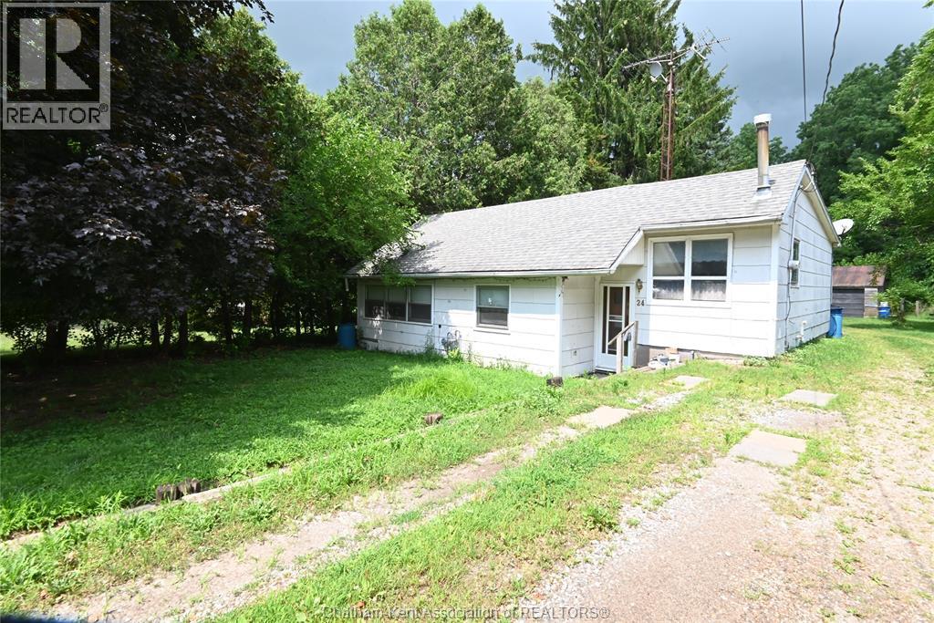 24 LISGAR STREET - 32