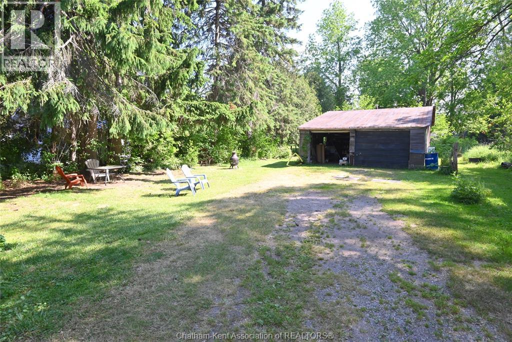 24 LISGAR STREET - 25