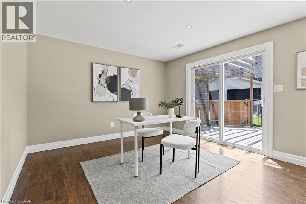 404 HAMILTON Drive - 22