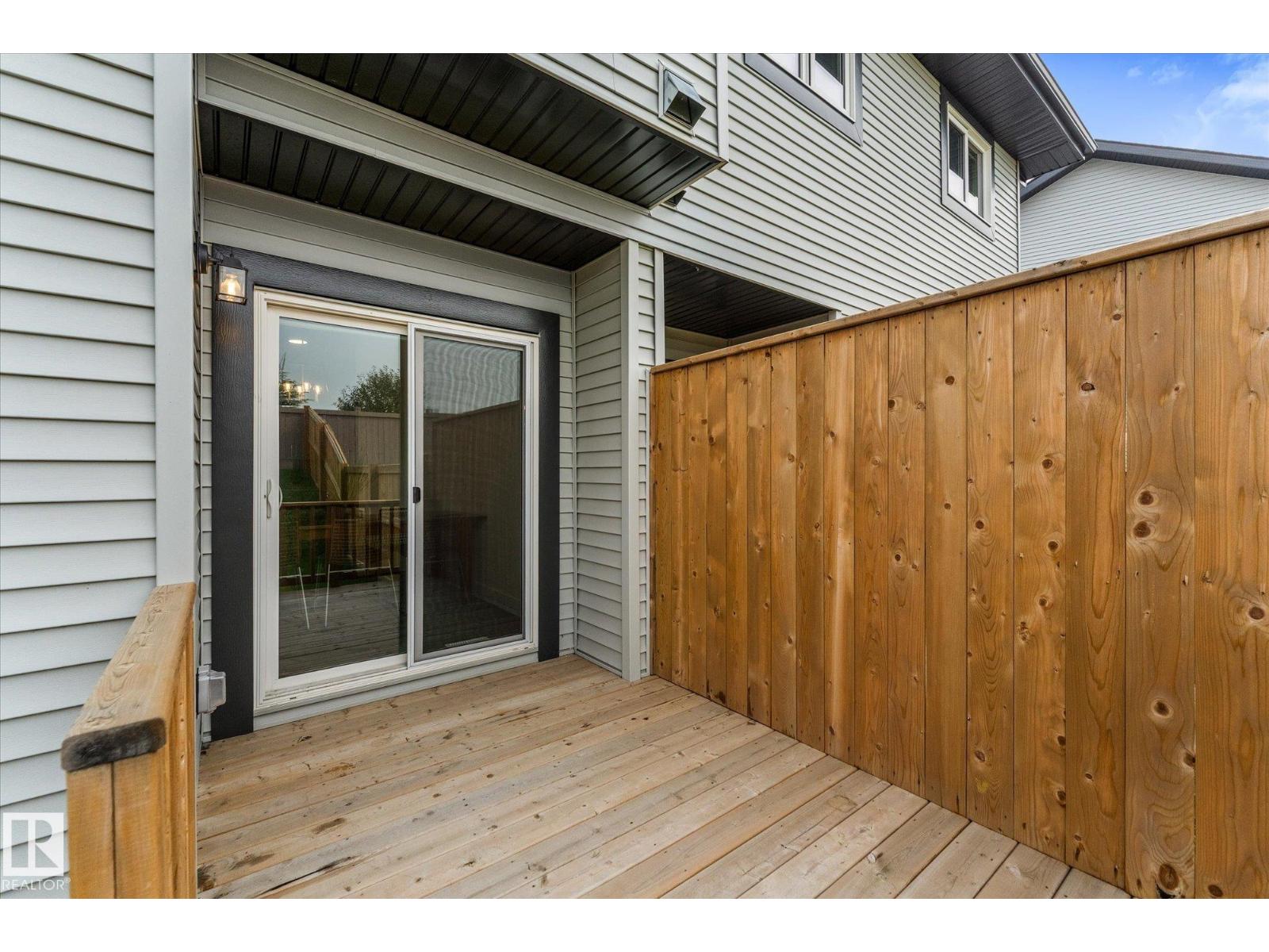 72 SPRUCE GARDENS CR - 42