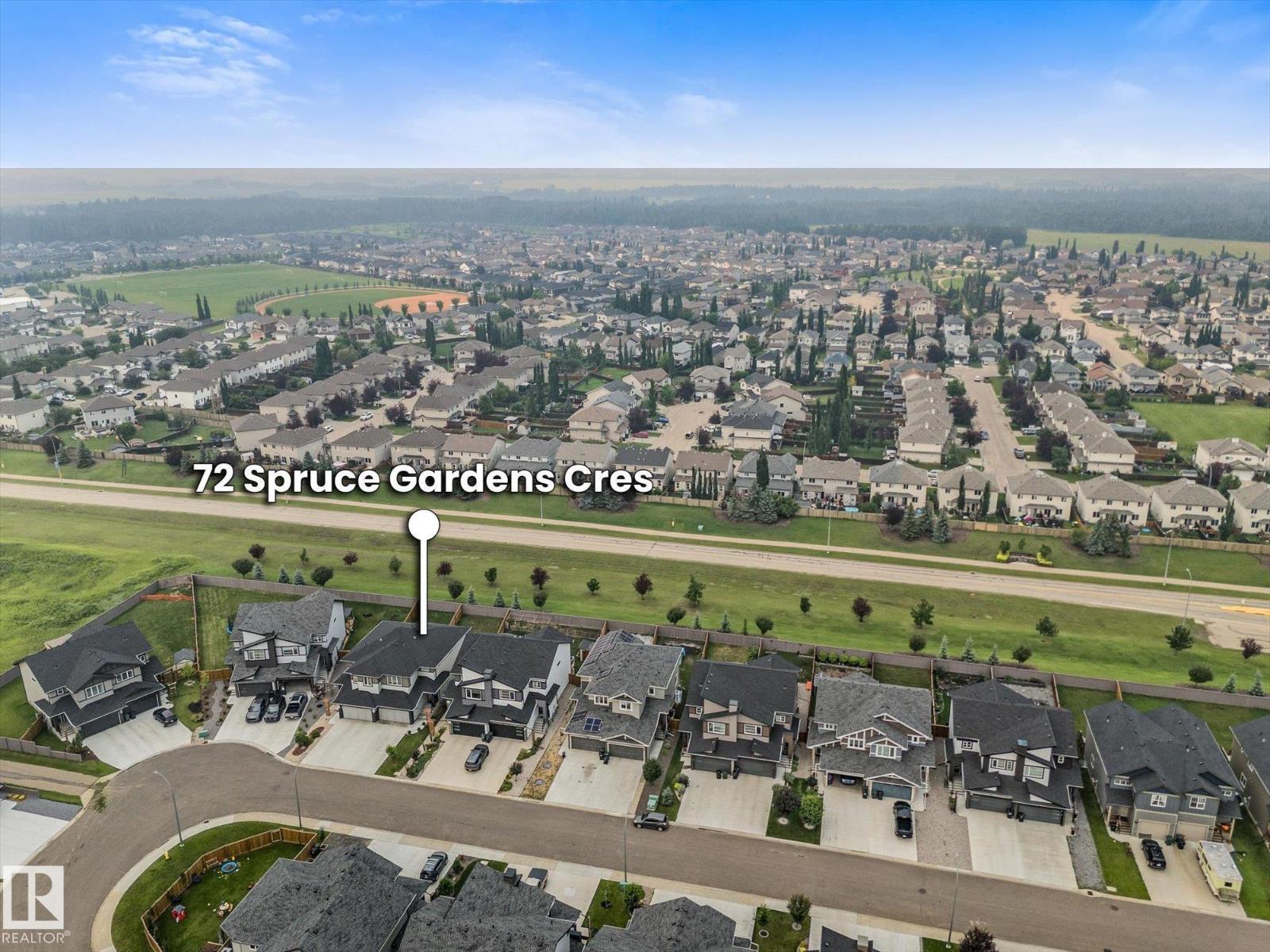 72 SPRUCE GARDENS CR - 47